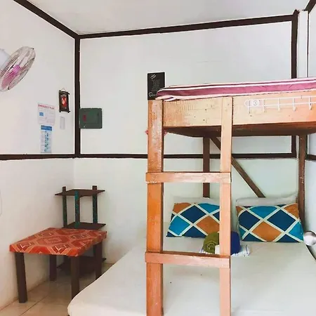Sun Valley Hostel El Nido Exterior photo